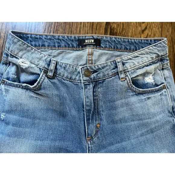NEUW wide leg women’s jeans sz. 8 blue